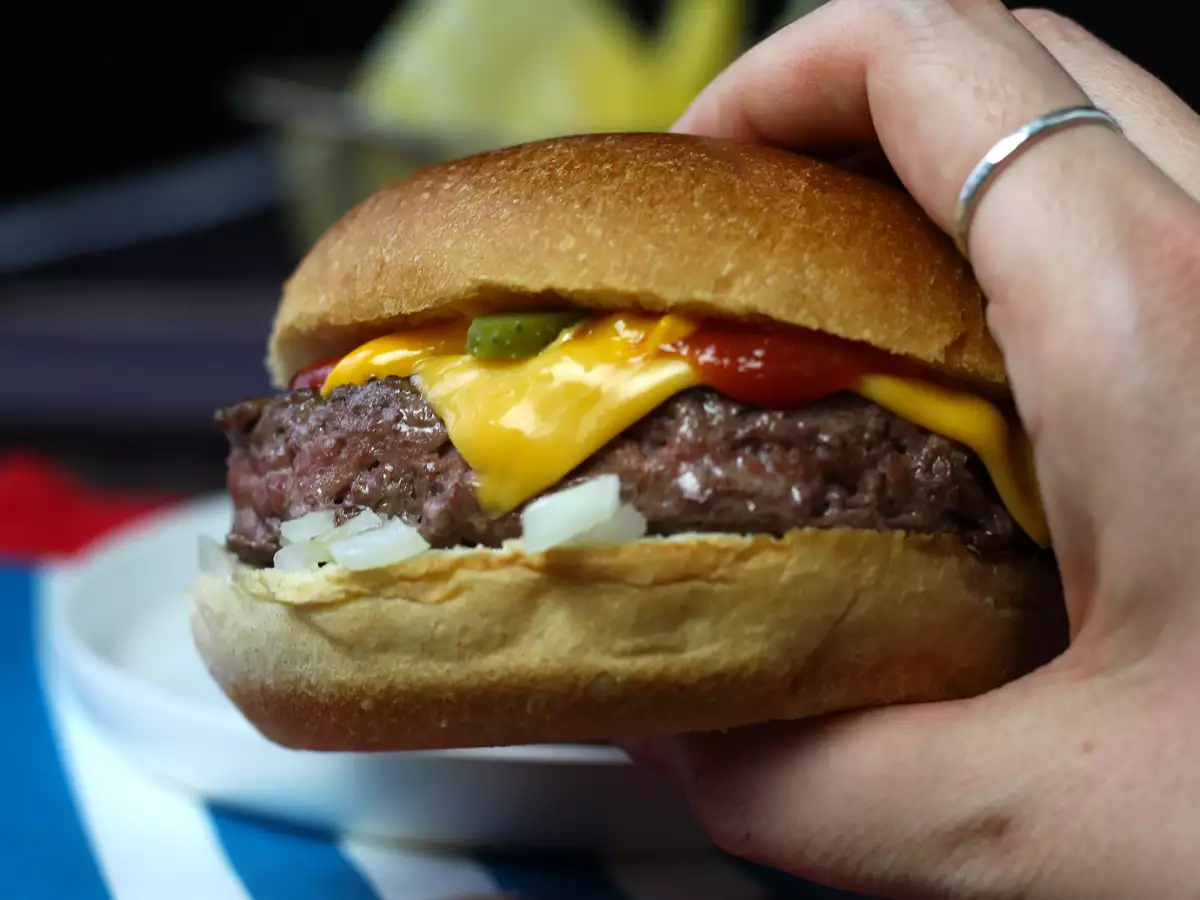 Sajtburger, a híres hamburger, amit mindenki szeret! - fotó 4