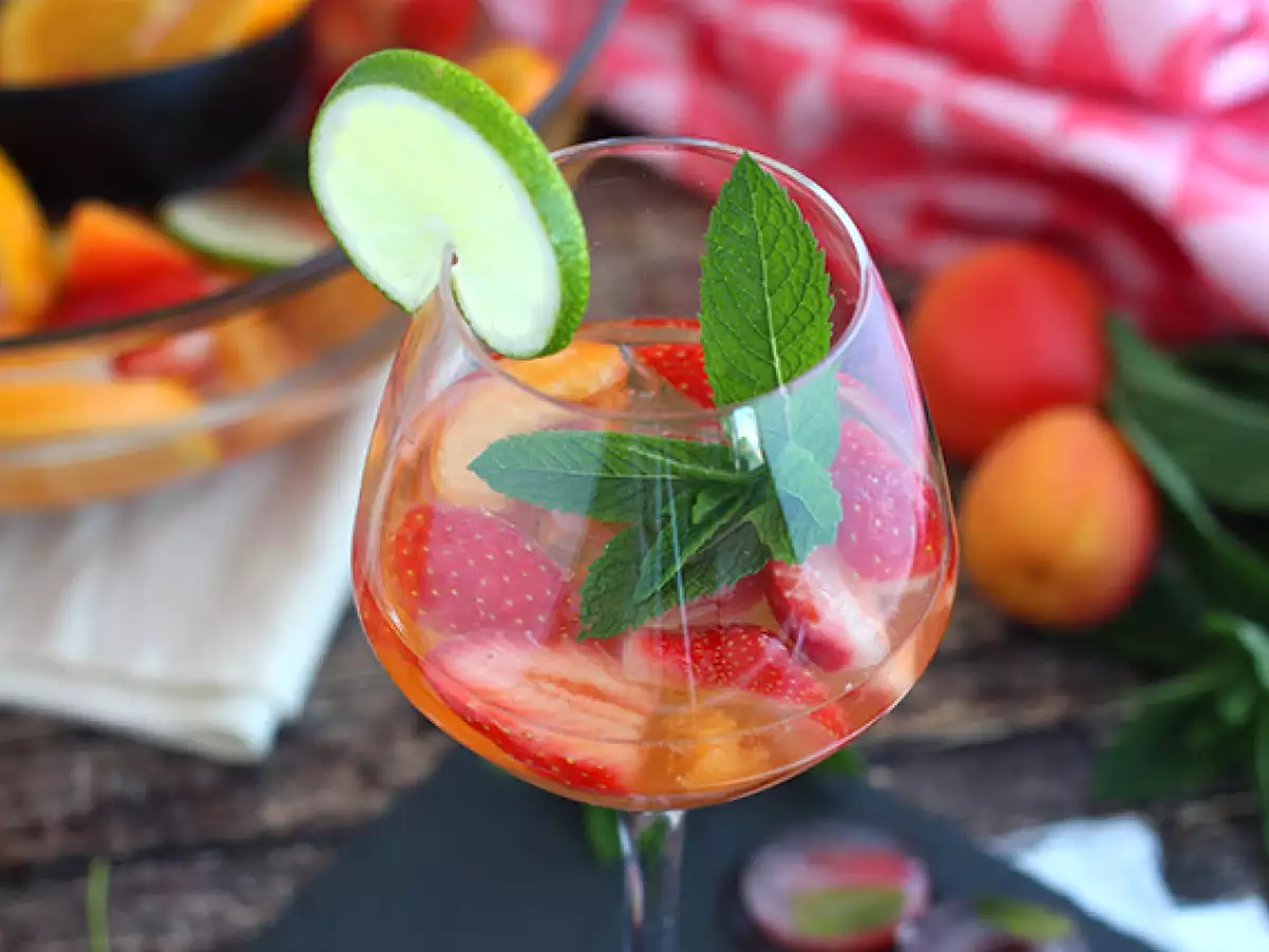 Sangria fehérborral - Fehér Sangria - fotó 3