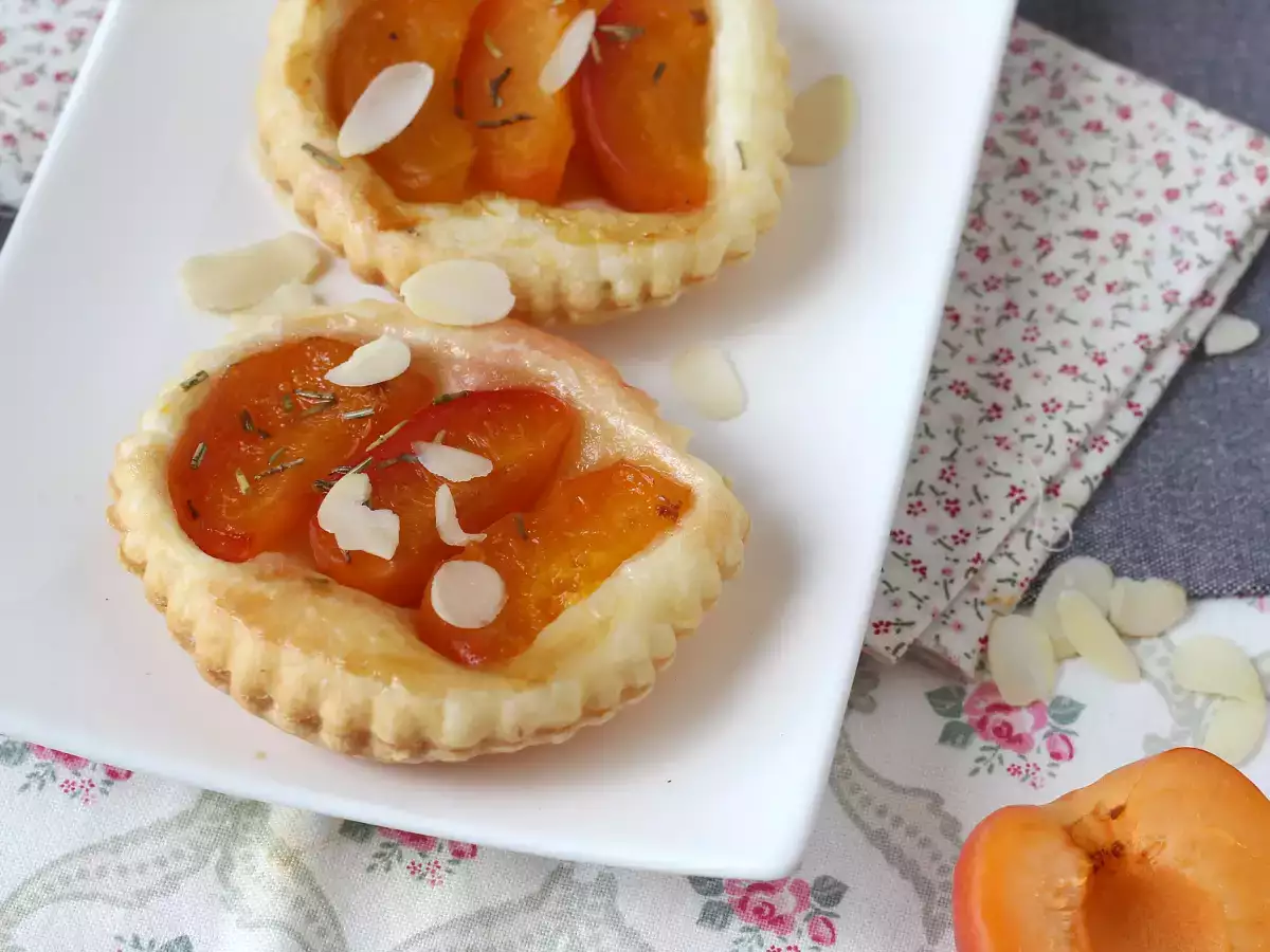 Sárgabarackos tartelettes tatin, a gyors desszert, ha vendégeid vannak! - fotó 2