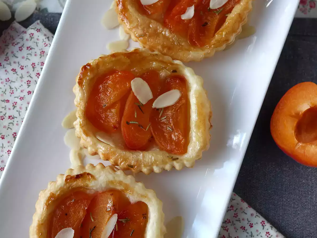 Sárgabarackos tartelettes tatin, a gyors desszert, ha vendégeid vannak! - fotó 6