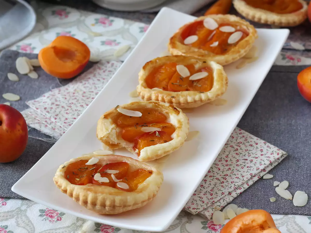 Sárgabarackos tartelettes tatin, a gyors desszert, ha vendégeid vannak! - fotó 7
