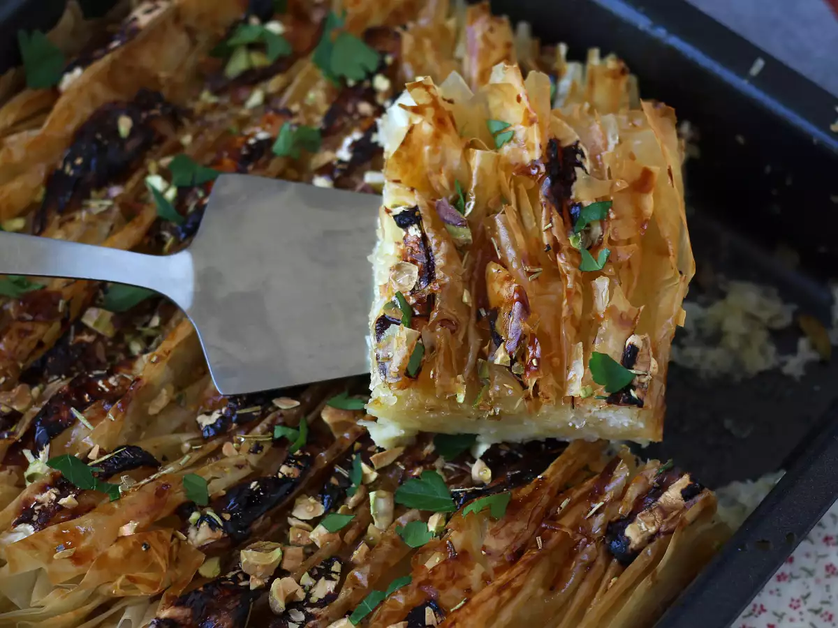 Sós ráncos torta kecskesajttal és mézzel - fotó 4