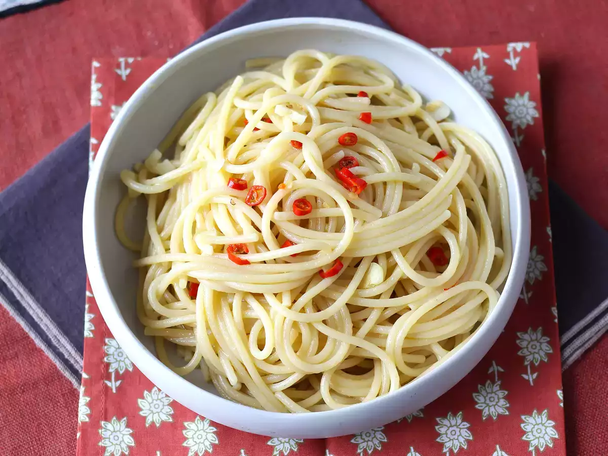 Spagetti aglio, olio e peperoncino: az olasz hagyományok utolsó pillanatban elkészített étele - fotó 3