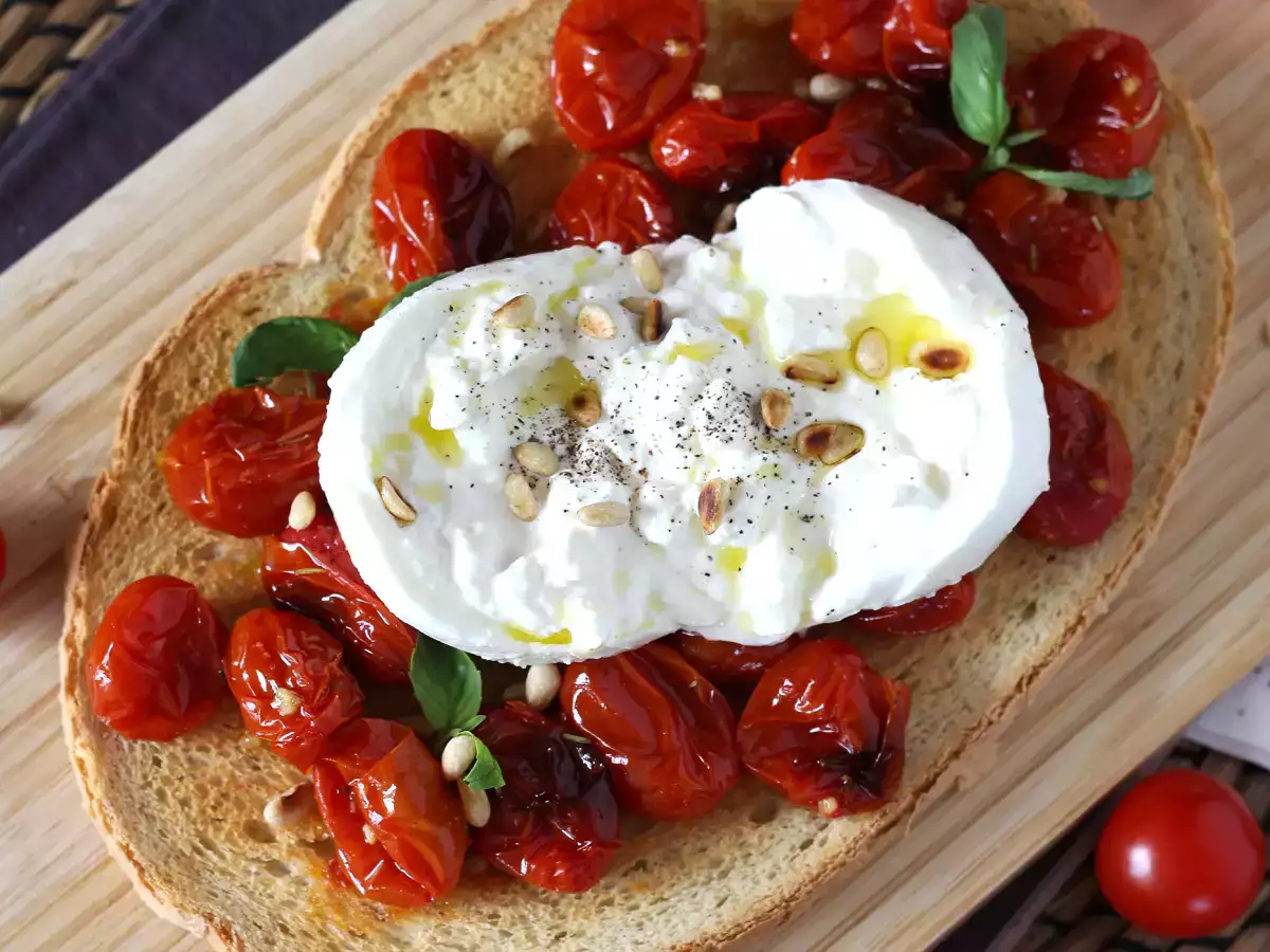 Sült paradicsom és burrata bruschetta - fotó 4