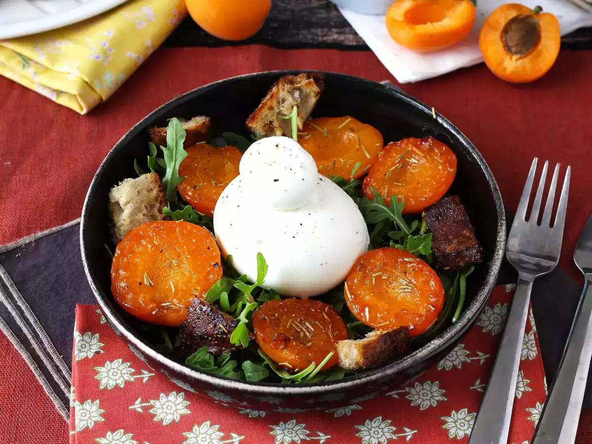 Sült sárgabarack, rukkola és burrata saláta - fotó 5