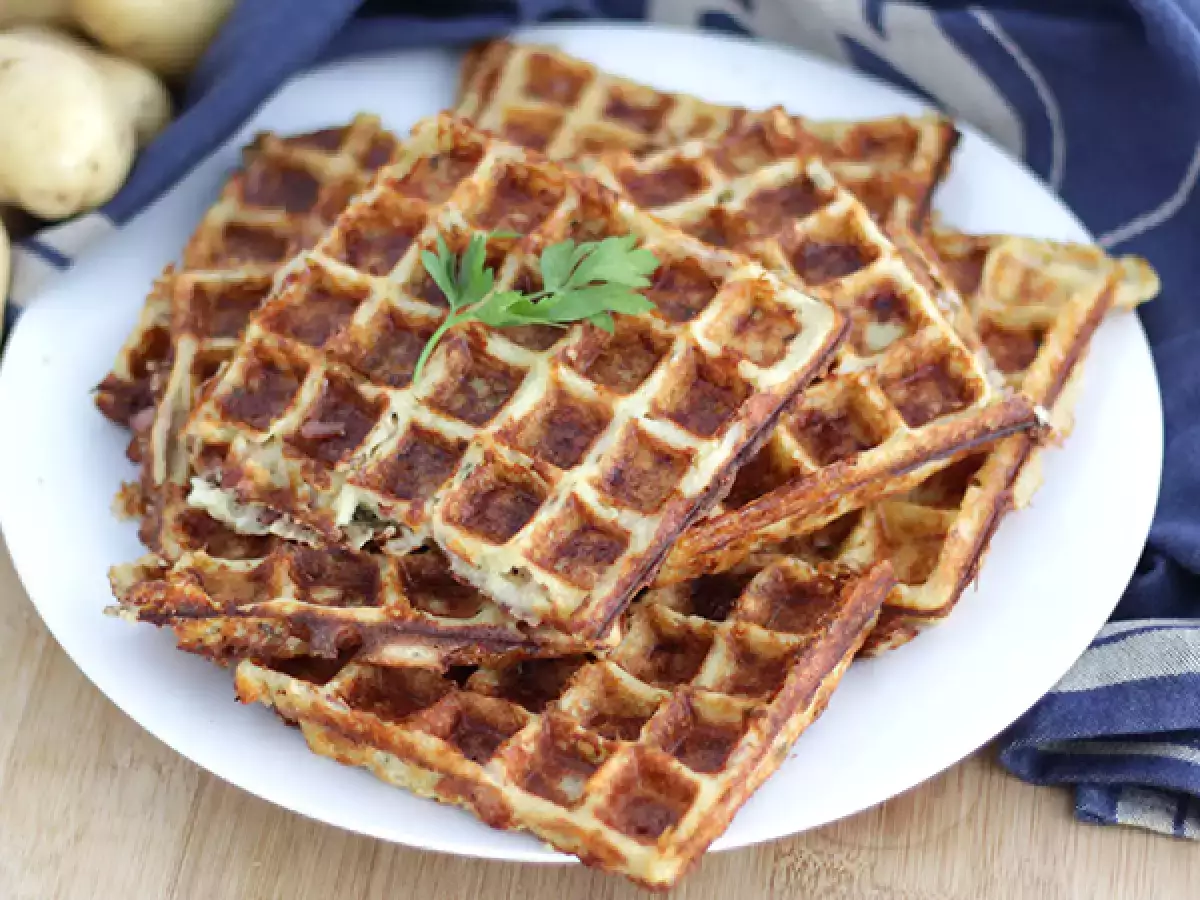 Szalonnás, comté és burgonyás gofri - fotó 3