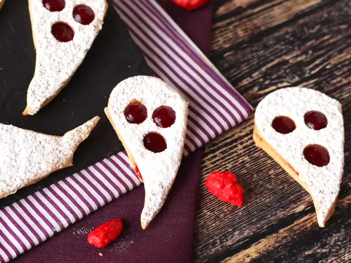 Szellem keksz: a legegyszerűbb és legviccesebb Halloween recept, amit a gyerekekkel készíthetsz el - fotó 4