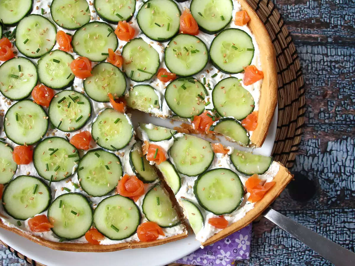 Szuper frissítő nyári torta: ricotta, uborka és füstölt lazac - fotó 6