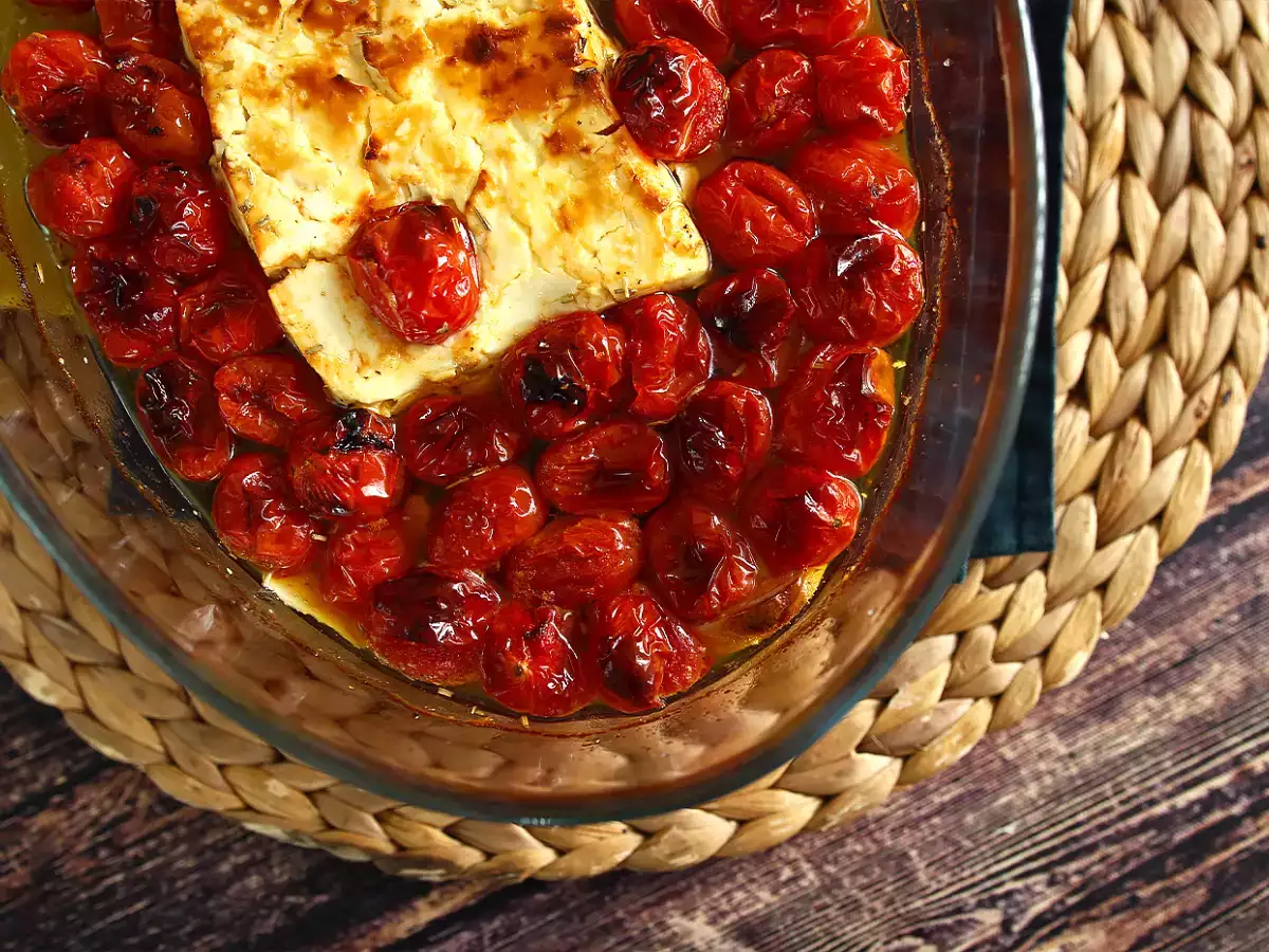 Tagliatelle feta cseresznyeparadicsom - sült feta tészta - fotó 2