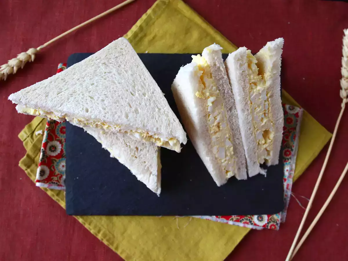 Tamago sando: a híres japán tojásos szendvics, amit a konbiniben találsz! - fotó 4