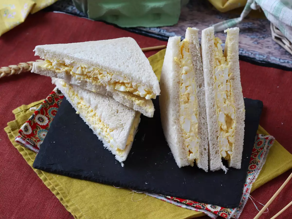 Tamago sando: a híres japán tojásos szendvics, amit a konbiniben találsz! - fotó 5
