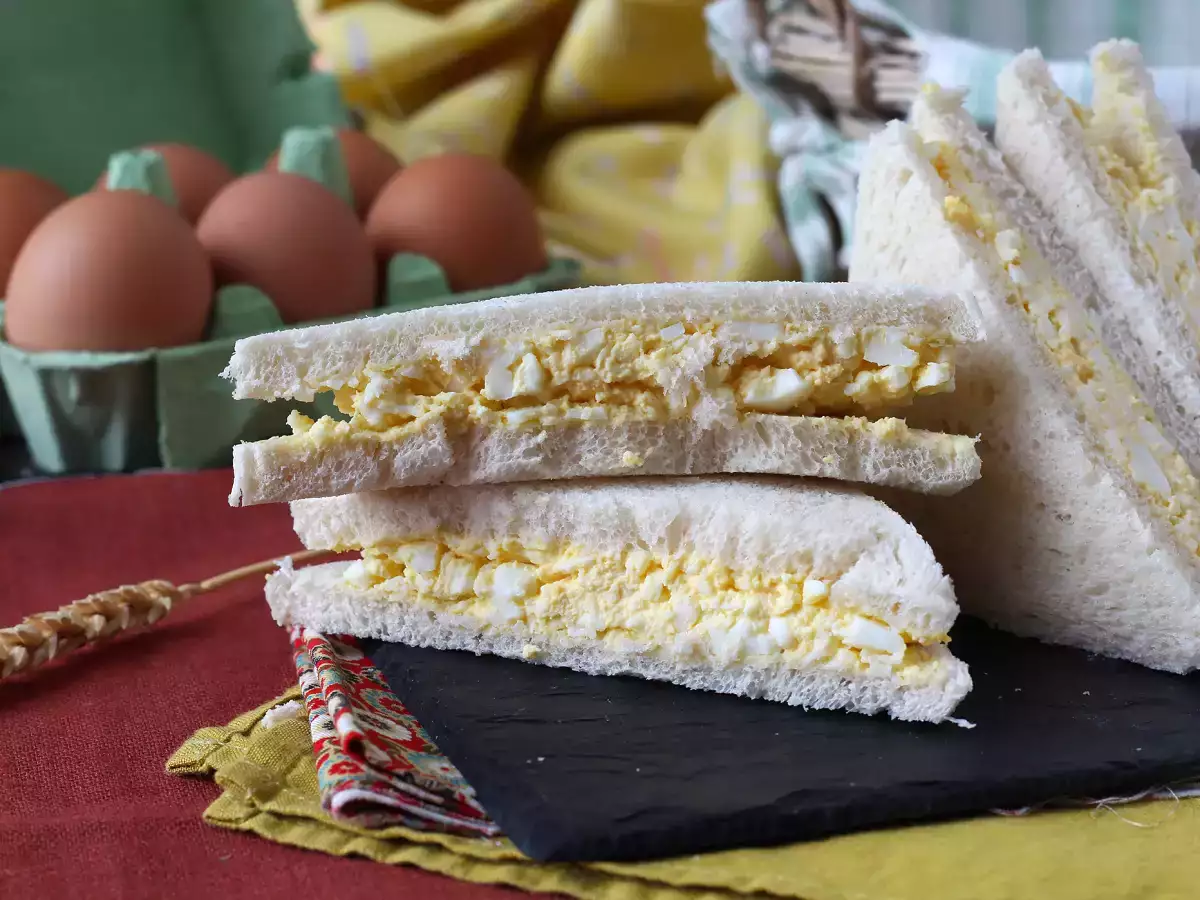 Tamago sando: a híres japán tojásos szendvics, amit a konbiniben találsz! - fotó 6