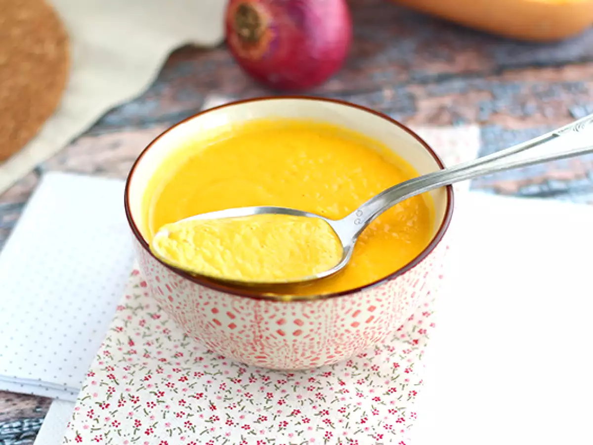 Tejszínes butternut tök leves - fotó 3