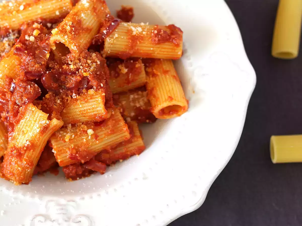 Tészta 'Nduja, egy könnyen elkészíthető kalabriai tésztaétel - fotó 2