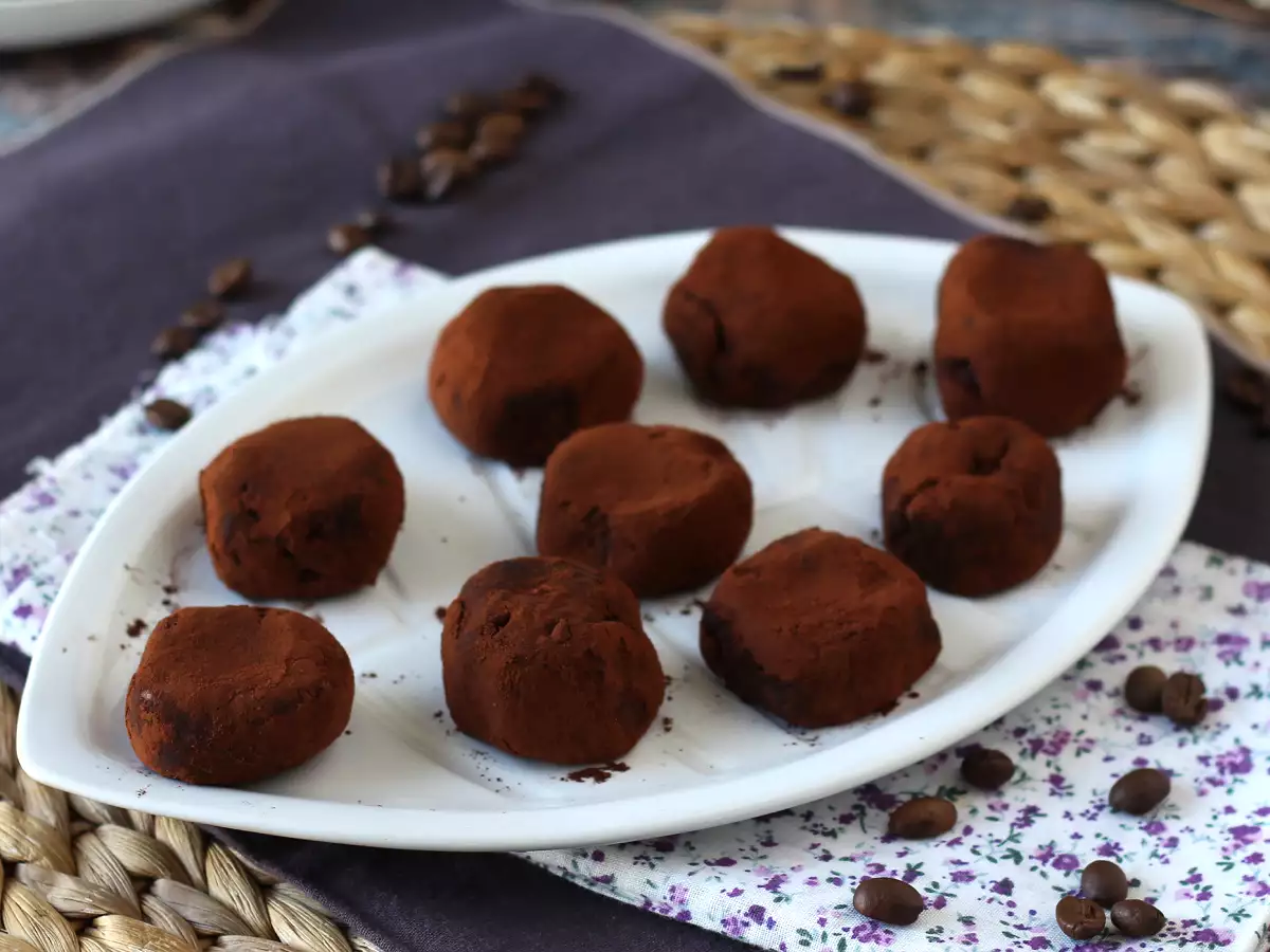 Tiramisu-stílusú rochers, a tökéletes olasz desszert mini adagokban a kávé mellé! - fotó 3