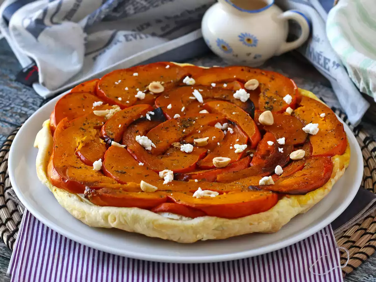 Tökös tatin kecskesajttal és mézzel - fotó 5