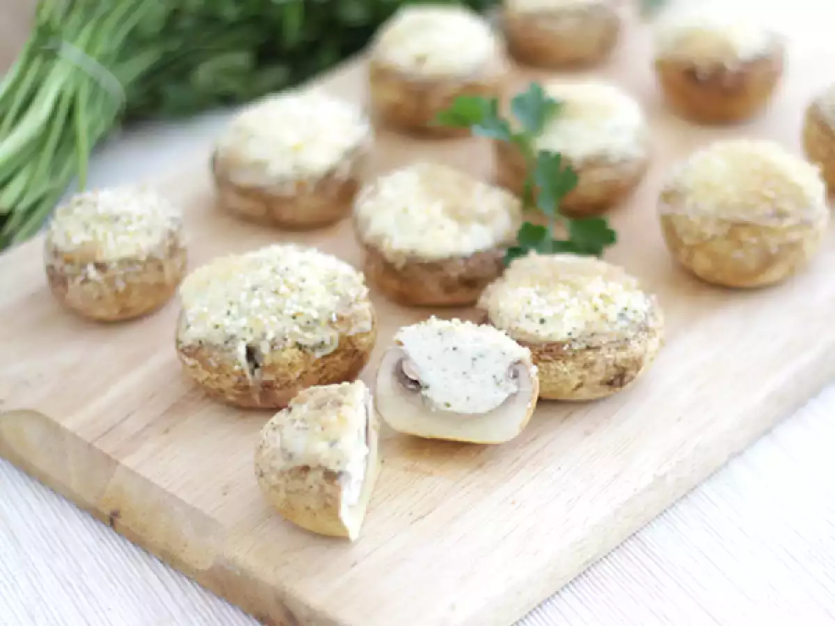 Töltött gomba aperitifként - fotó 3