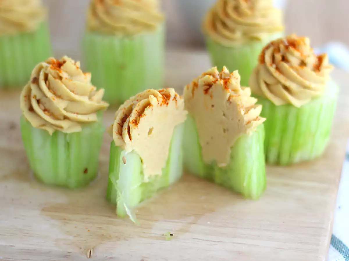 Vegán uborka és humusz cupcakes - fotó 3