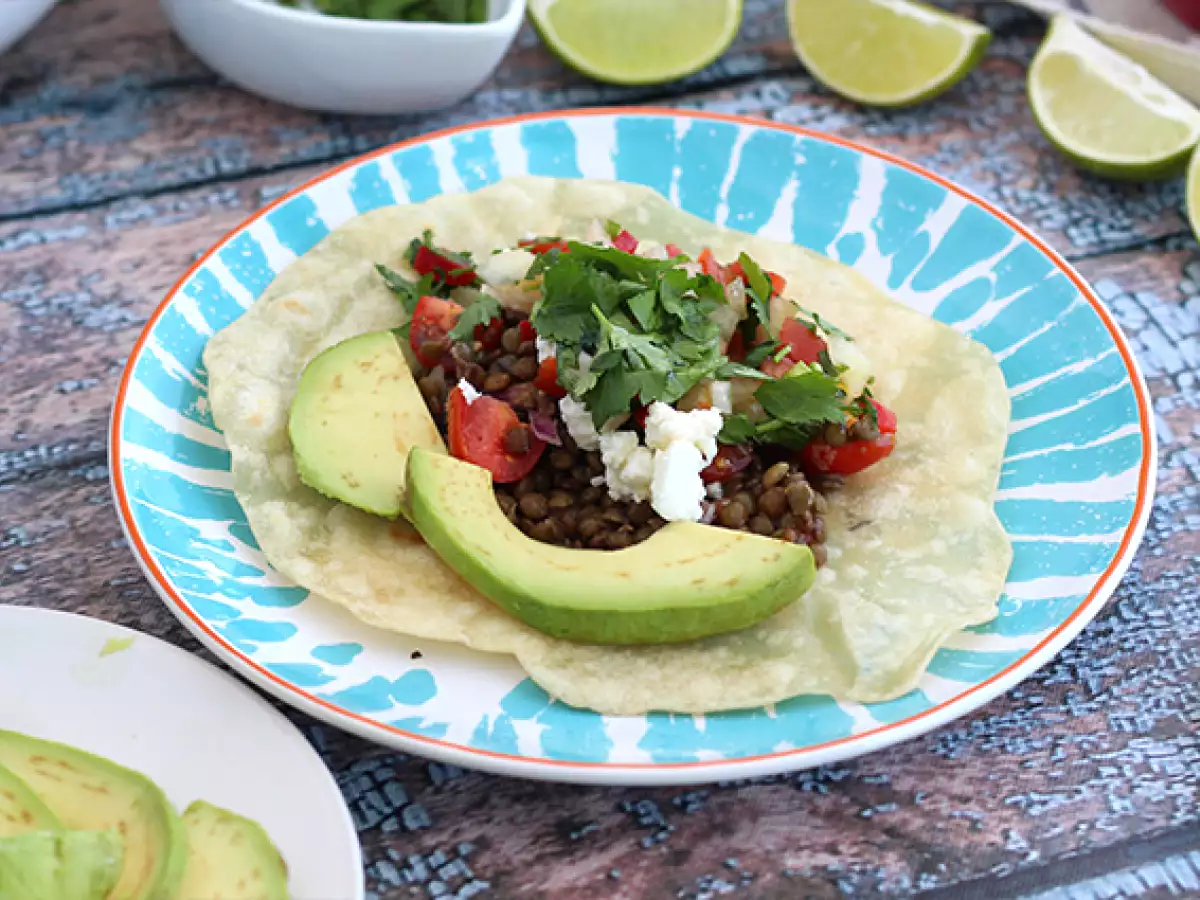 Vegetáriánus taco lencsével - fotó 2
