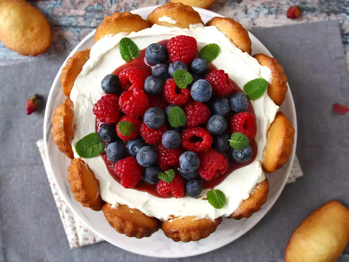 Vörös gyümölcsös charlotte madeleines-szel - fotó 5