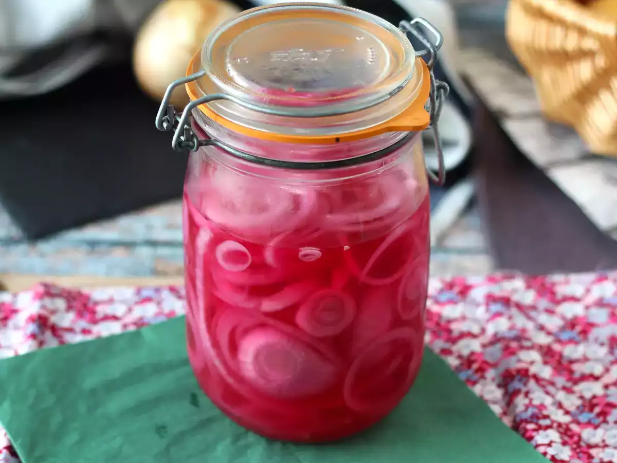 Vöröshagymás savanyúság, tökéletes az ételek feldobásához! - fotó 2